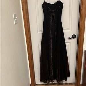 Shimmery brown gold gown